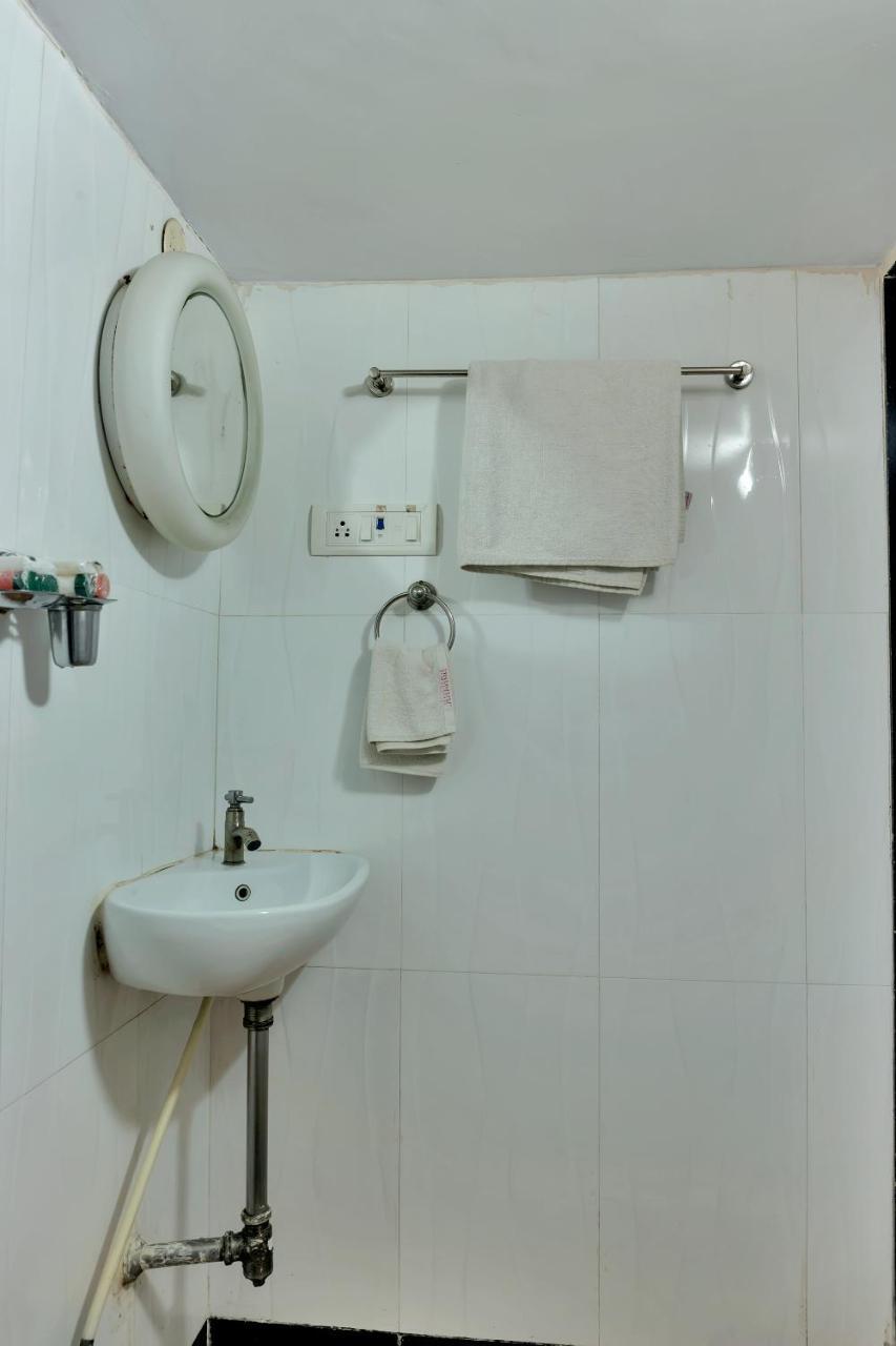 Konark Apartment Malad Экстерьер фото