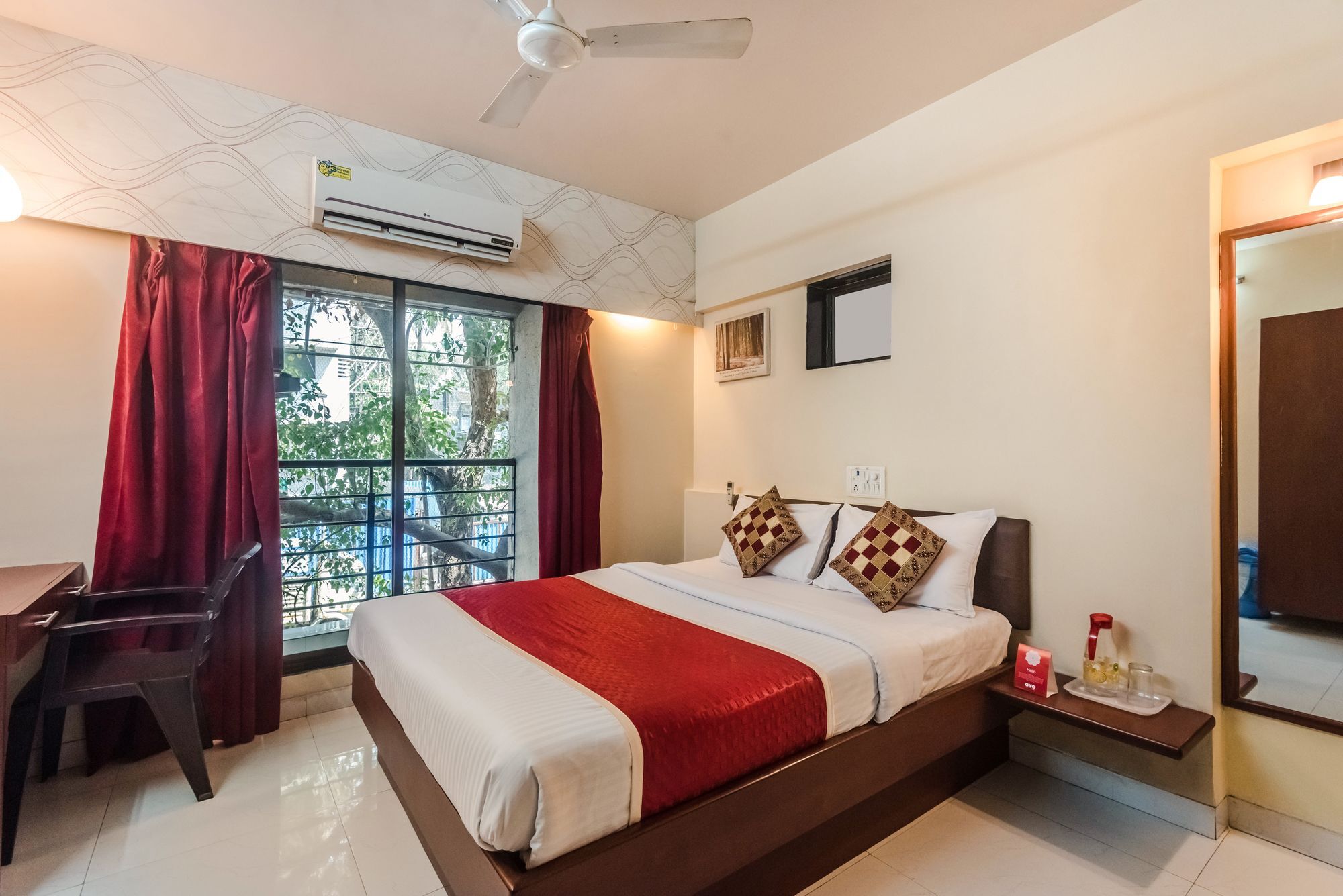 Konark Apartment Malad Экстерьер фото