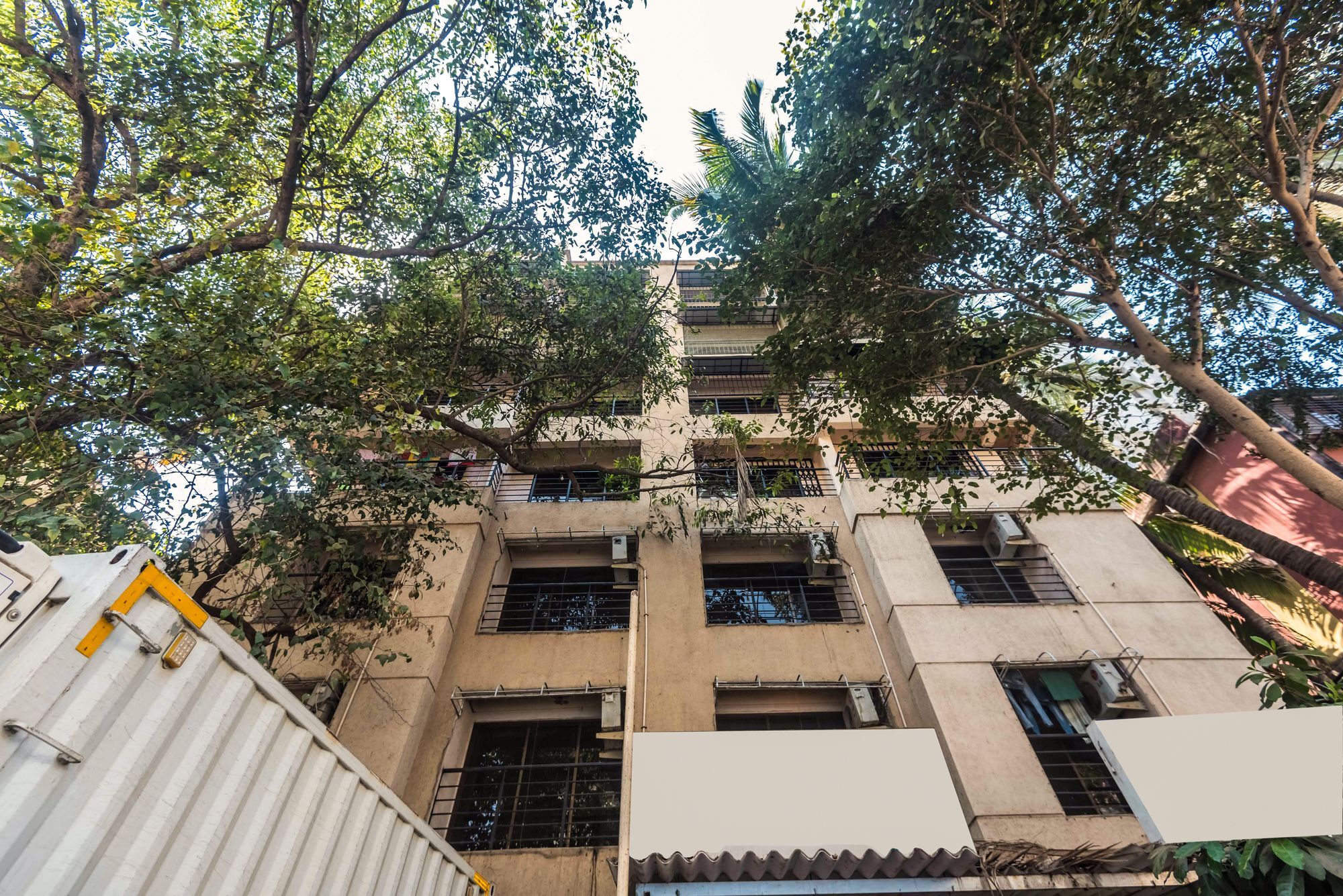 Konark Apartment Malad Экстерьер фото